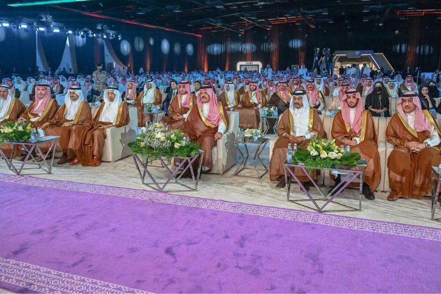 أمير منطقة حائل يرعى انطلاق منتدى حائل للاستثمار 2025م ويشهد توقيع حزمة من الاتفاقيات والمبادرات والمشاريع بقيمة (8.5) مليارات ريال